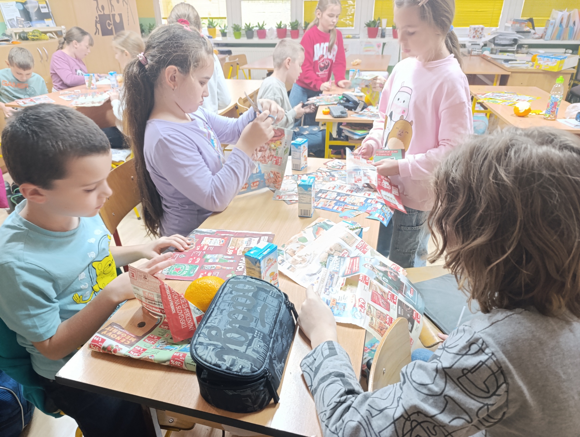 Odkaz: //cloud-4.edupage.org/cloud/ifx283eaa4deaf4d7db_IMG_20251103_131319.jpg?z%3AYqGcBGybgIvaI9ROKMet2mhMSE8ObEzcumsaxSm17sZg%2FCLisBBv8scBaJNoNbmSJ57XM430gZKbOLn8IGJKkQ%3D%3D