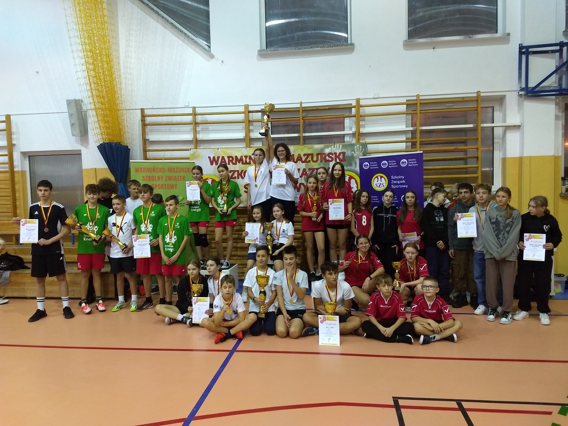 Mistrzostwa województwa w badmintona  - Obrazek 3