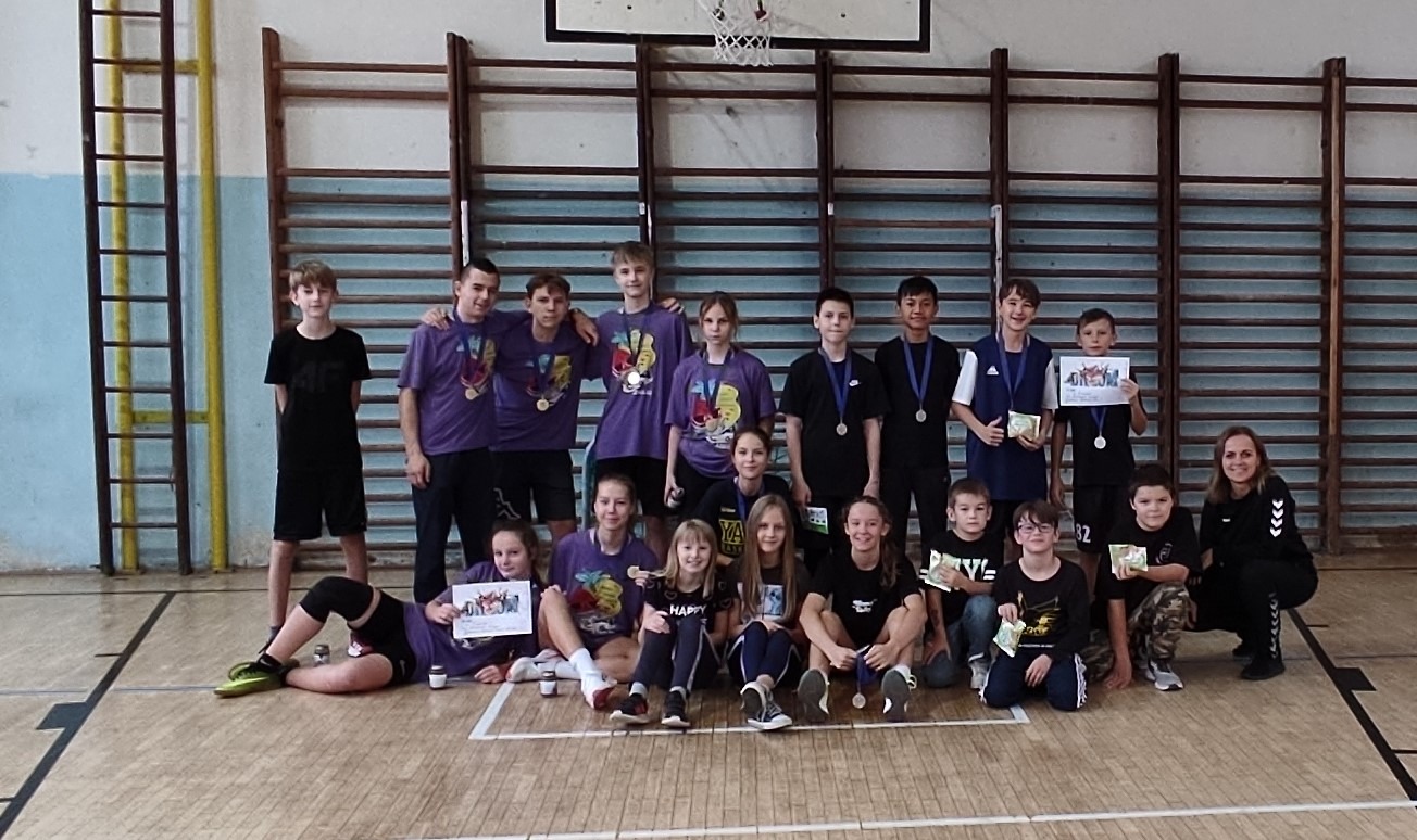 Futsalový turnaj žiakov osemročného gymnázia - Obrázok 1