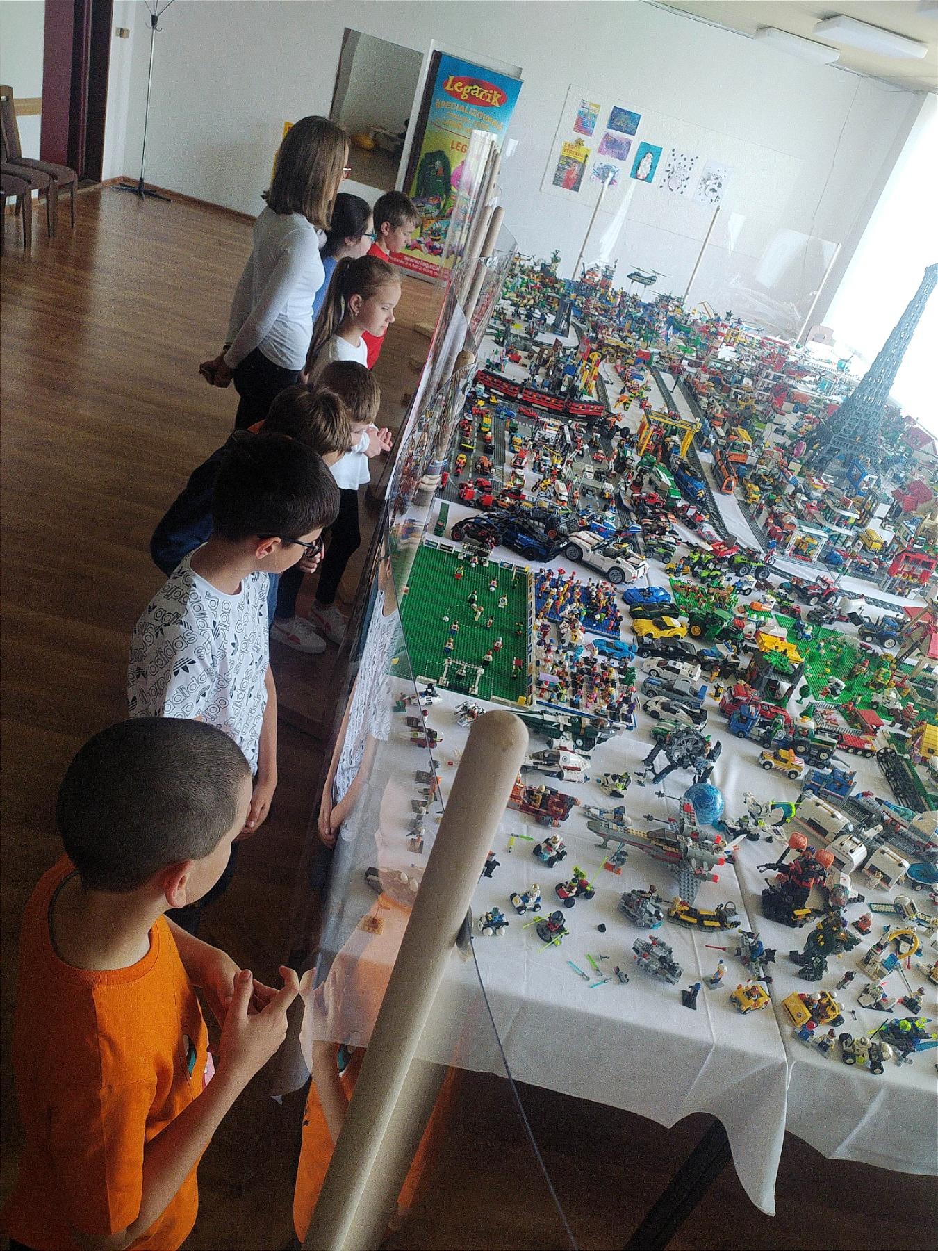 Tretiaci na "Lego výstave" - Obrázok 3